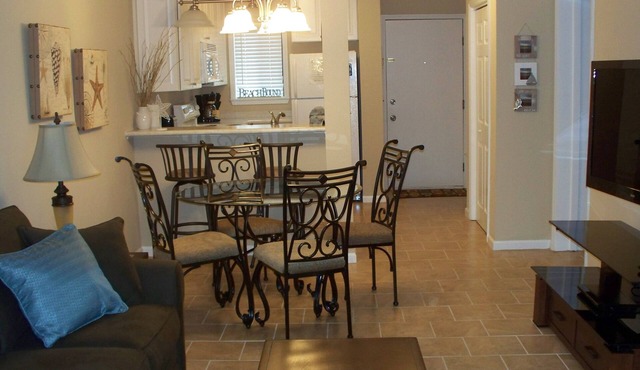 Newly Renovated Condo in Beautiful Beach Front Resort