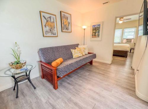 Orange Grove Cottage in Bankers Hill