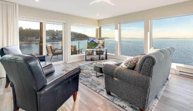 Orca View Suite 10 Mile Point