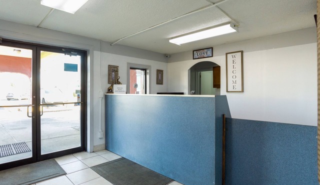 OYO Hotel Pensacola I-10 & Hwy 29