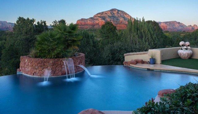 Palatial Paradise with Breathtaking Views of Red Rock and Stunning Infinity Pool