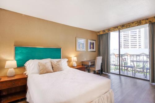 Palms at Waikiki 219