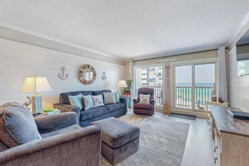 Pinnacle Port B1 -708