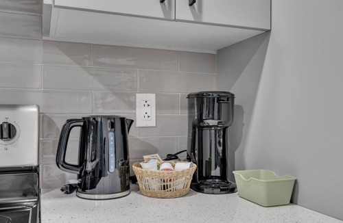 Southeast Calgary House | Pivate Family Friendly 2-Bedroom Suite near South Health Campus in Calgary