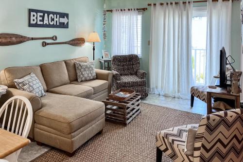 Plantation East #2224