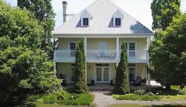 Port Albert Lake Estate - Luxury 5Br Lake Huron Waterfront Cottage