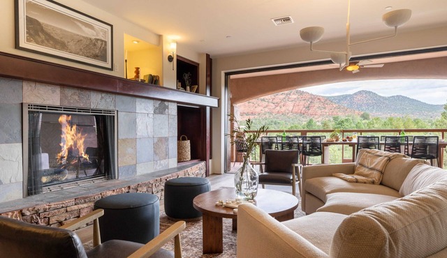 Pyramid by Avantstay Luxe Sedona Mansion w/Views, 7mins to Downtown