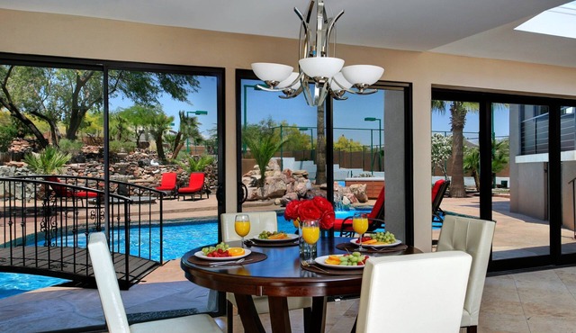 Resort-like w/Tennis, Bocci, Golf & Games Galore!