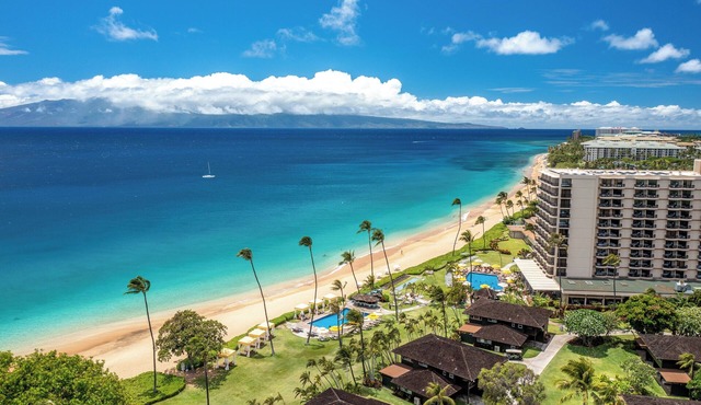 Royal Lahaina Resort & Bungalows