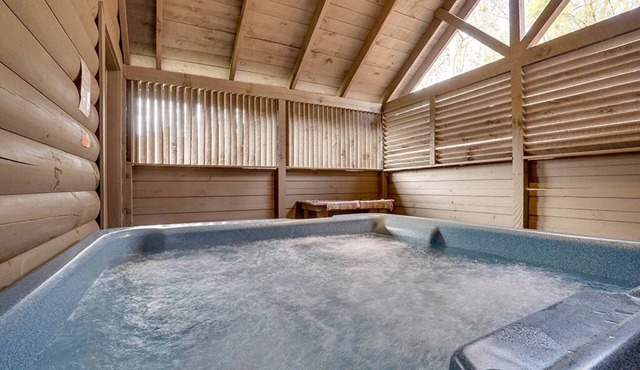 Rustic Mountain Cabin w/Hot Tub & Fireplaces