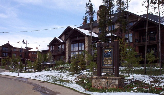 !Sale! Ski New Years in Breckenridge, CO!