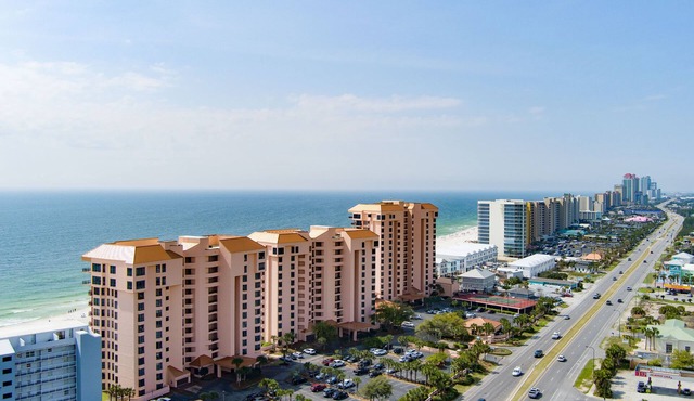 SeaChase 605-C Breathtaking Gulf Views Wraparound Balcony (3BR, 2BA)