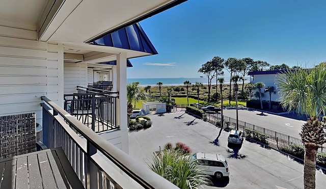 Seaside Villas by by Hilton Head Retreats