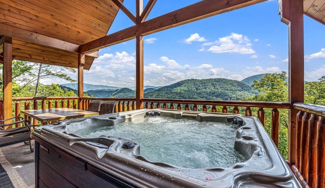Secluded Mountain Views! HotTub- Game Room- Fire Pit- Movie Theater- Coffee Bar