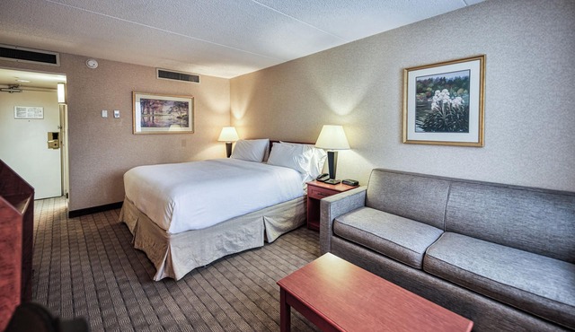 Situated 7-minute drive from downtown Calgary, & 2 minutes from Stampede Park