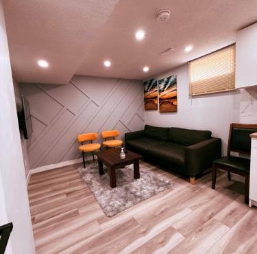 Spacious 2 bedroom 3 beds lower unit with separate entrance and parking space Near Downtown, Calgary Zoo, Costco and many more