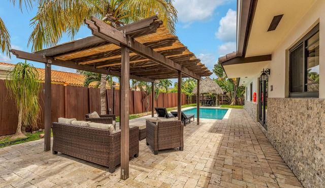 Spacious 4-bedroom house in lovely Miami with HEATED POOL and BBQ.