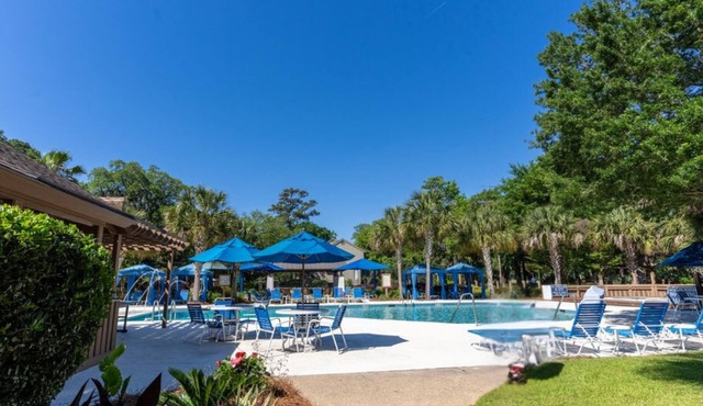 Spinnaker At Shipyard