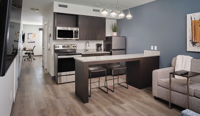 stayAPT Suites North Charleston