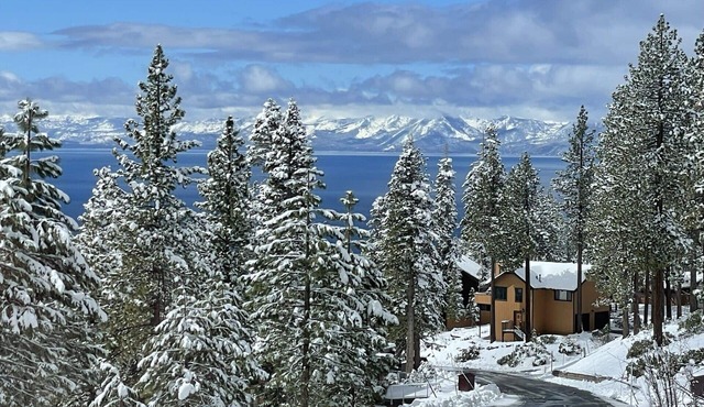 Stunningly remodeled vacation home (834JE)