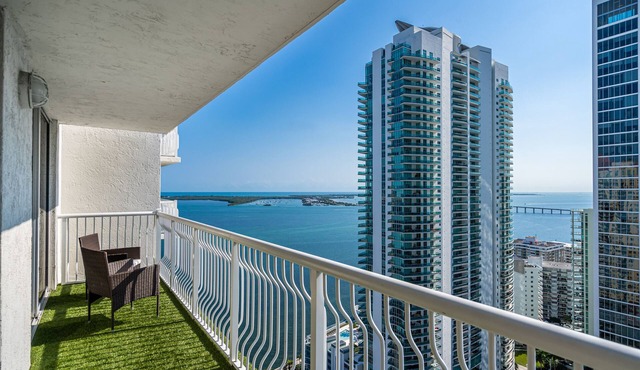 The Club at Brickell Bay