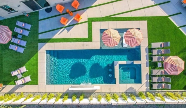 The Element - Foot Pool, Pickle Ball, Mini Golf, Game Room