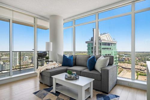 The Getaway Next to Stampede 2BR Suite Downtown