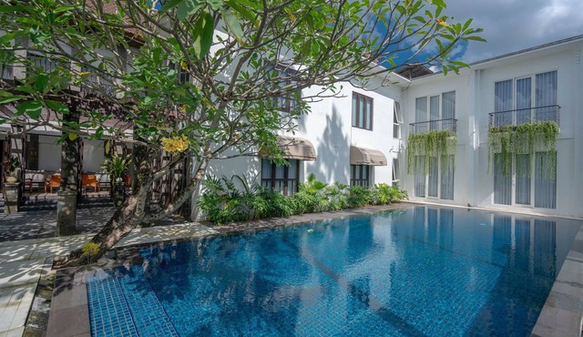 Umpadhi Canggu Hotel