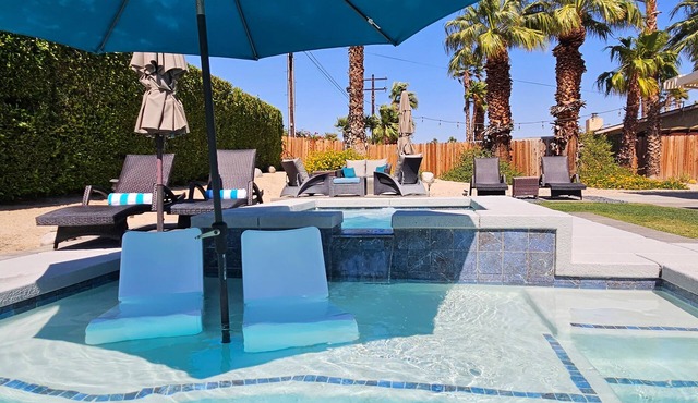 Unforgettable mountain view home, game room, heated pool/spa, fire pit