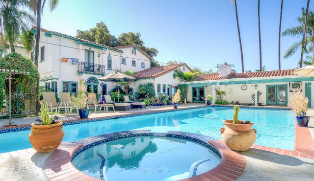 VILLA ESCONDIDO stunning one of a kind luxury suite with views and a pool