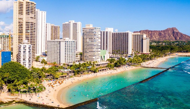 Waikiki Monarch Hotel