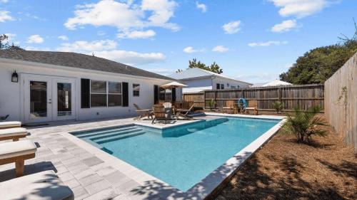 Walk to Beach Private Pool Fire Pit Bonfires G By The Sea by AvantStay