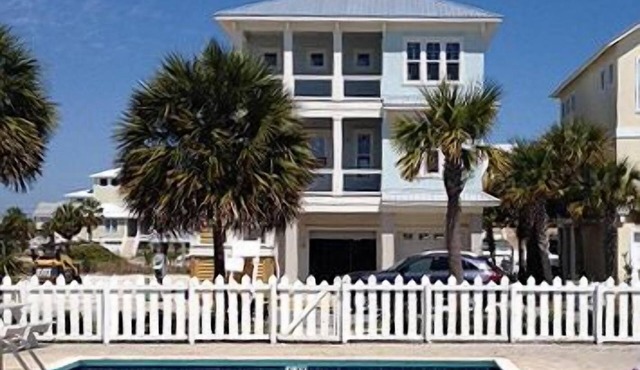 Waterfront Home with Golf Cart, Kayaks, Bikes and Paddleboards!